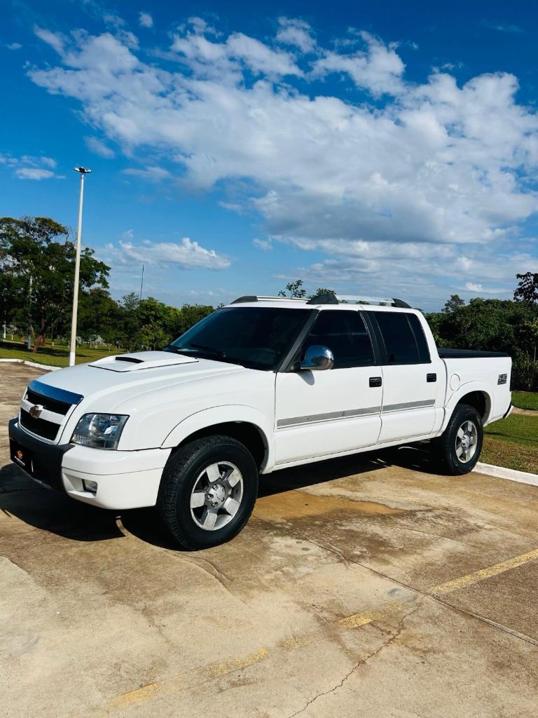 Chevrolet S-10